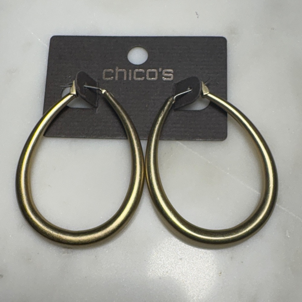 Chico's Elegant Gold Tone Teardrop Earrings